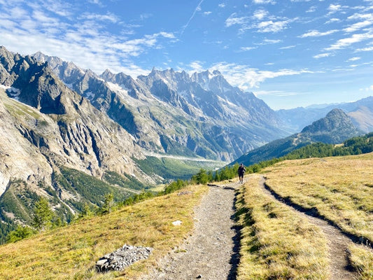 Tour du Mont Blanc Itinerary: A Day-by-Day Route Guide Through France, Italy, and Switzerland