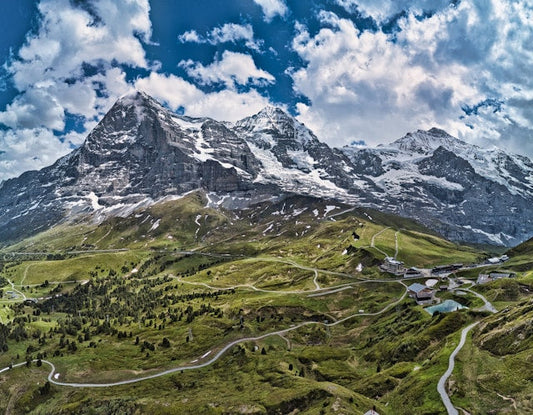 Eiger Ultra Trail by UTMB: Complete Guide to E35, E51, E101, E250