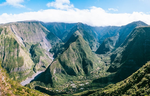 Grand Raid de la Réunion: Guide to 5 Epic Ultra Trail Races